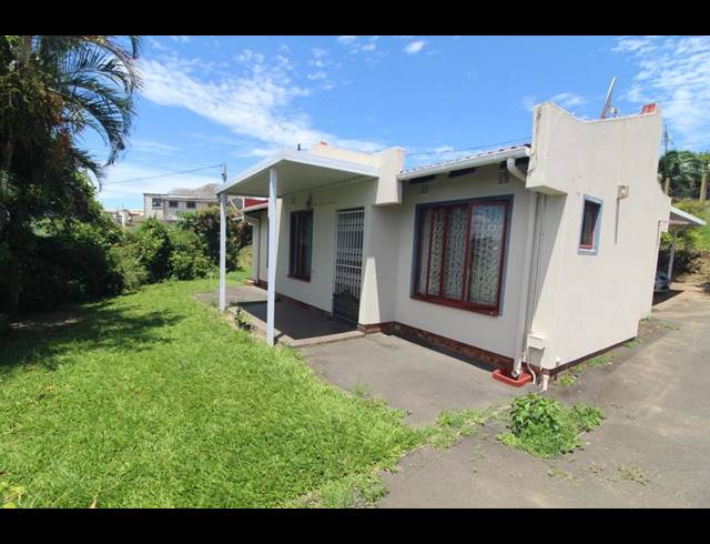 3 BEDROOM HOUSE FOR SALE IN SEA VIEW